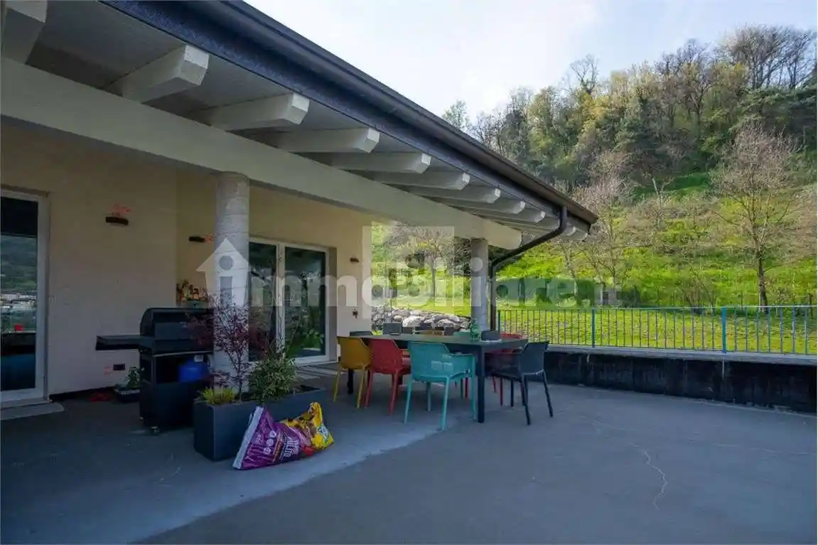 Casa indipendente in vendita a Sabbio Chiese