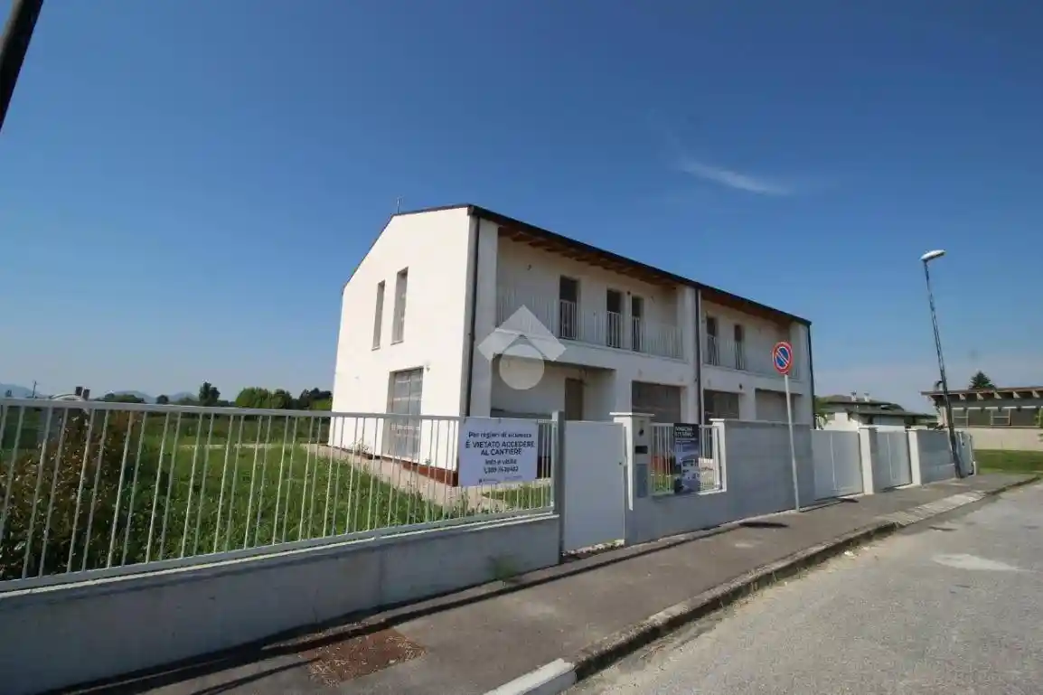 Villa in vendita a Grisignano di Zocco