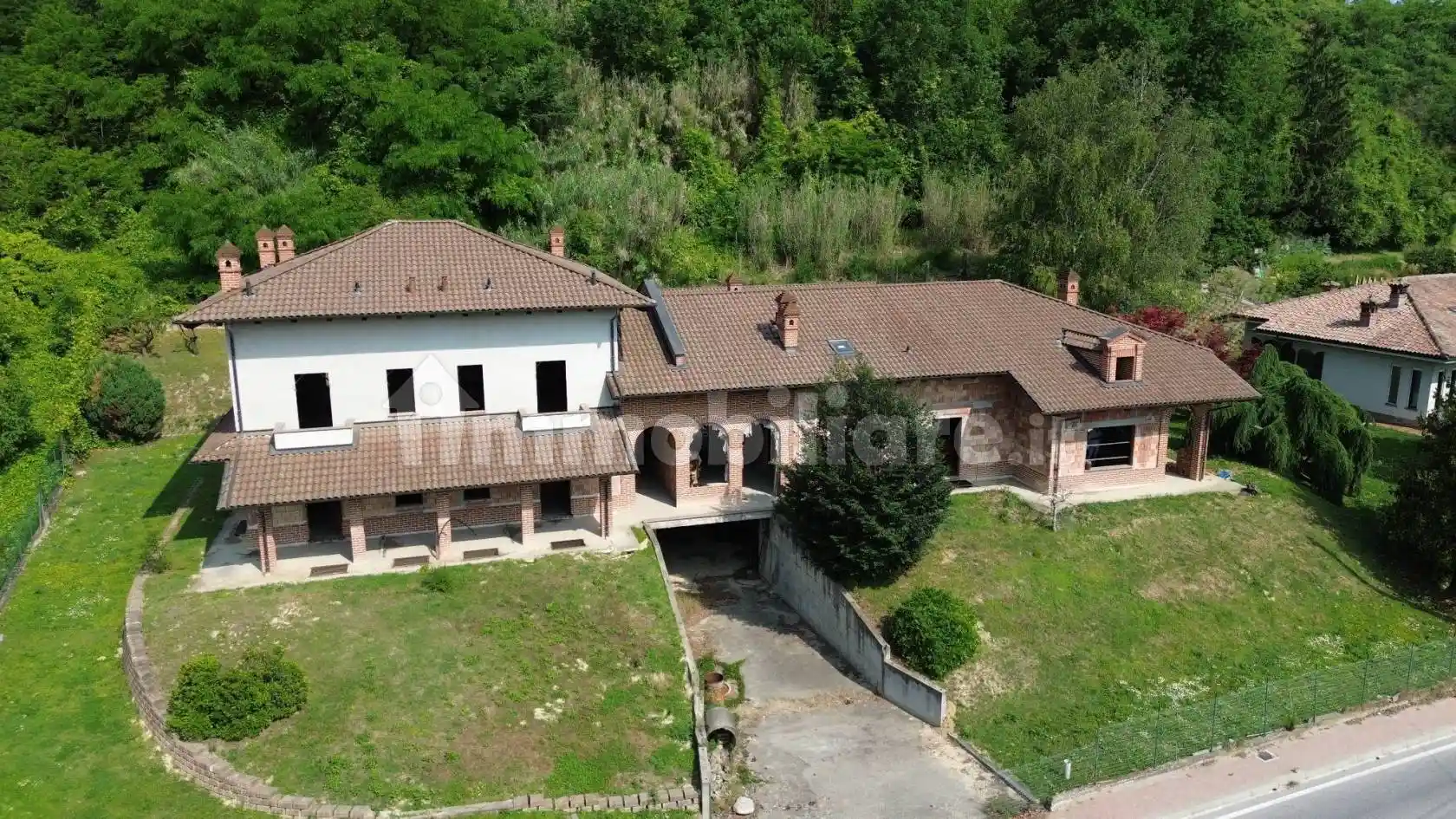 Villa in vendita a San Damiano d'Asti