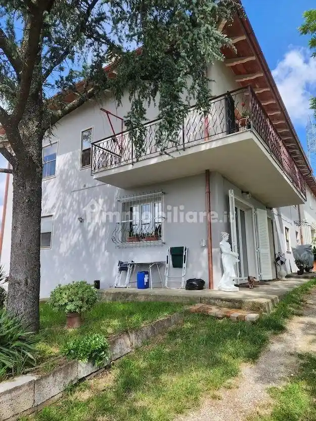 Casa indipendente in vendita a Santa Maria a Monte