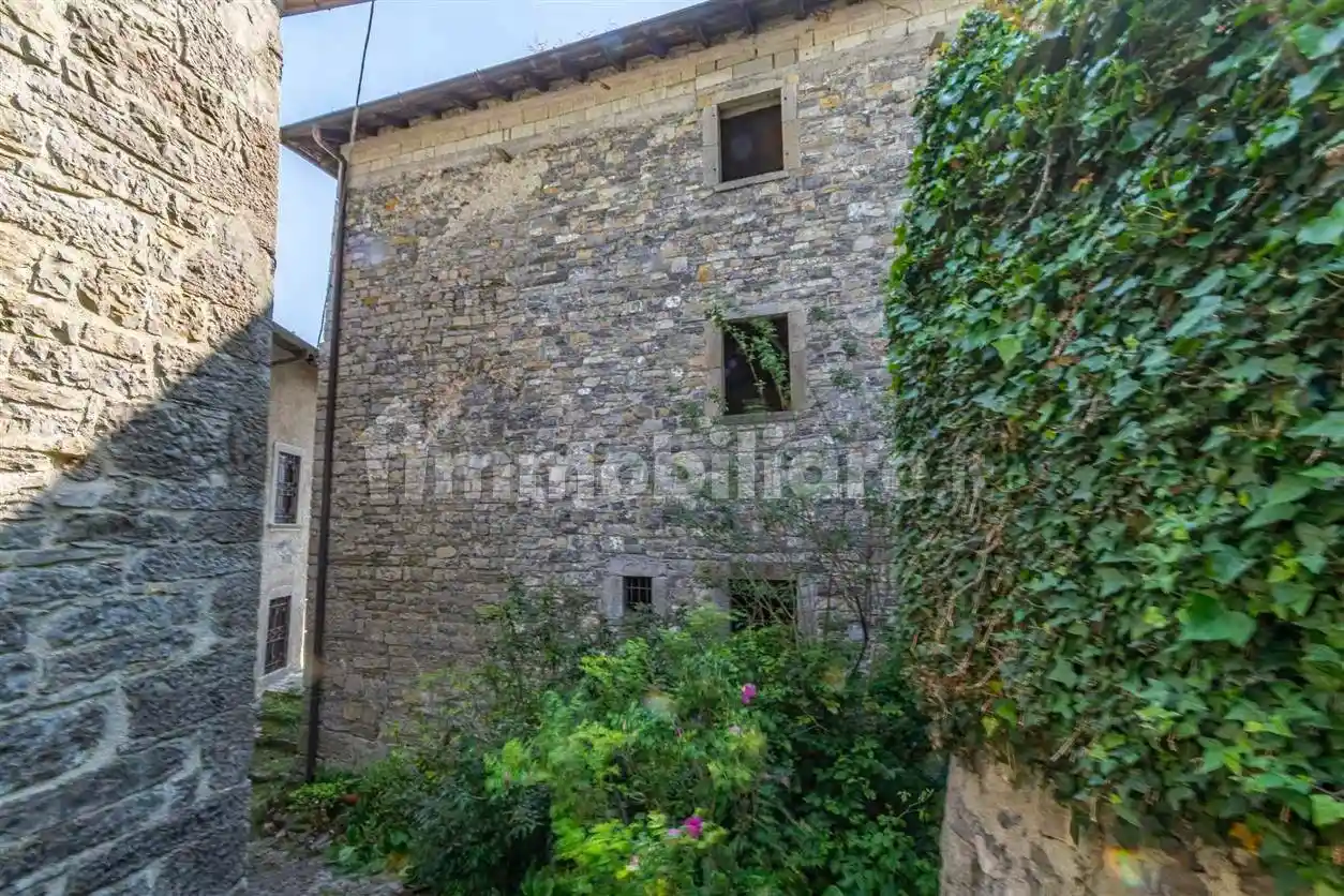 Rustico - Casale in vendita a Corna Imagna