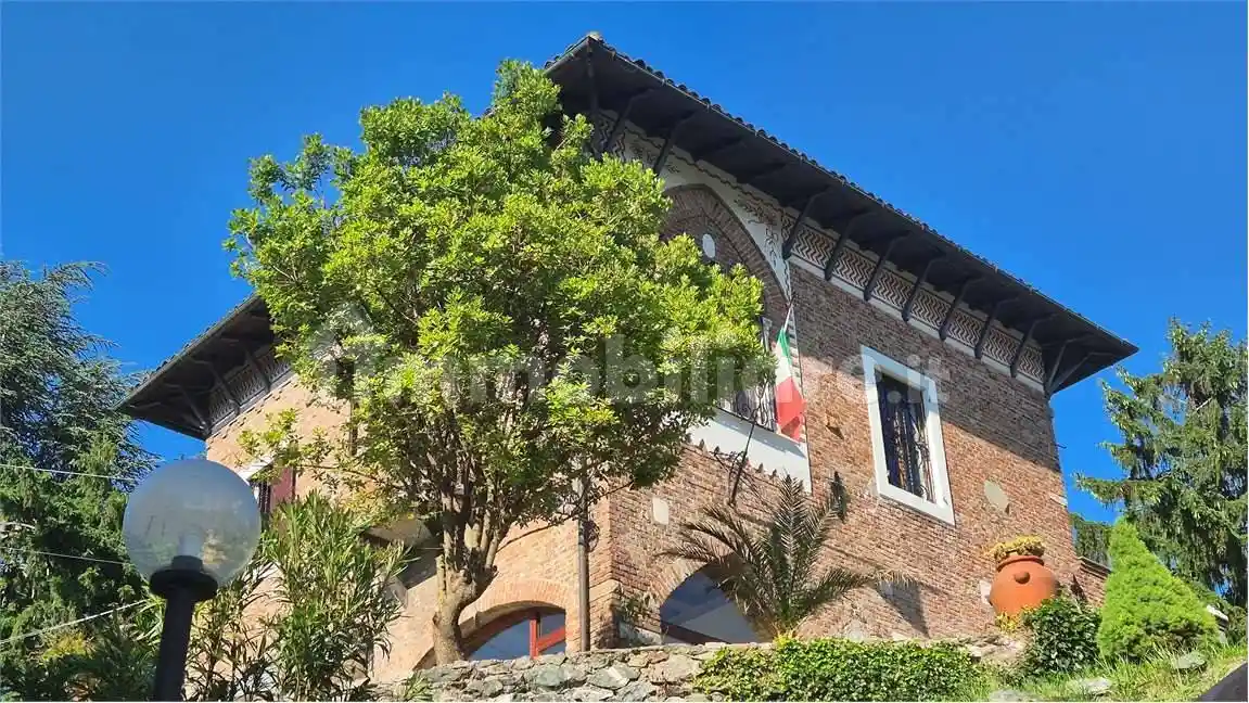Villa in vendita a Mignanego