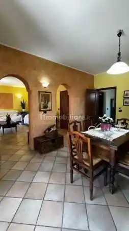 Villa in vendita a Cisterna d'Asti