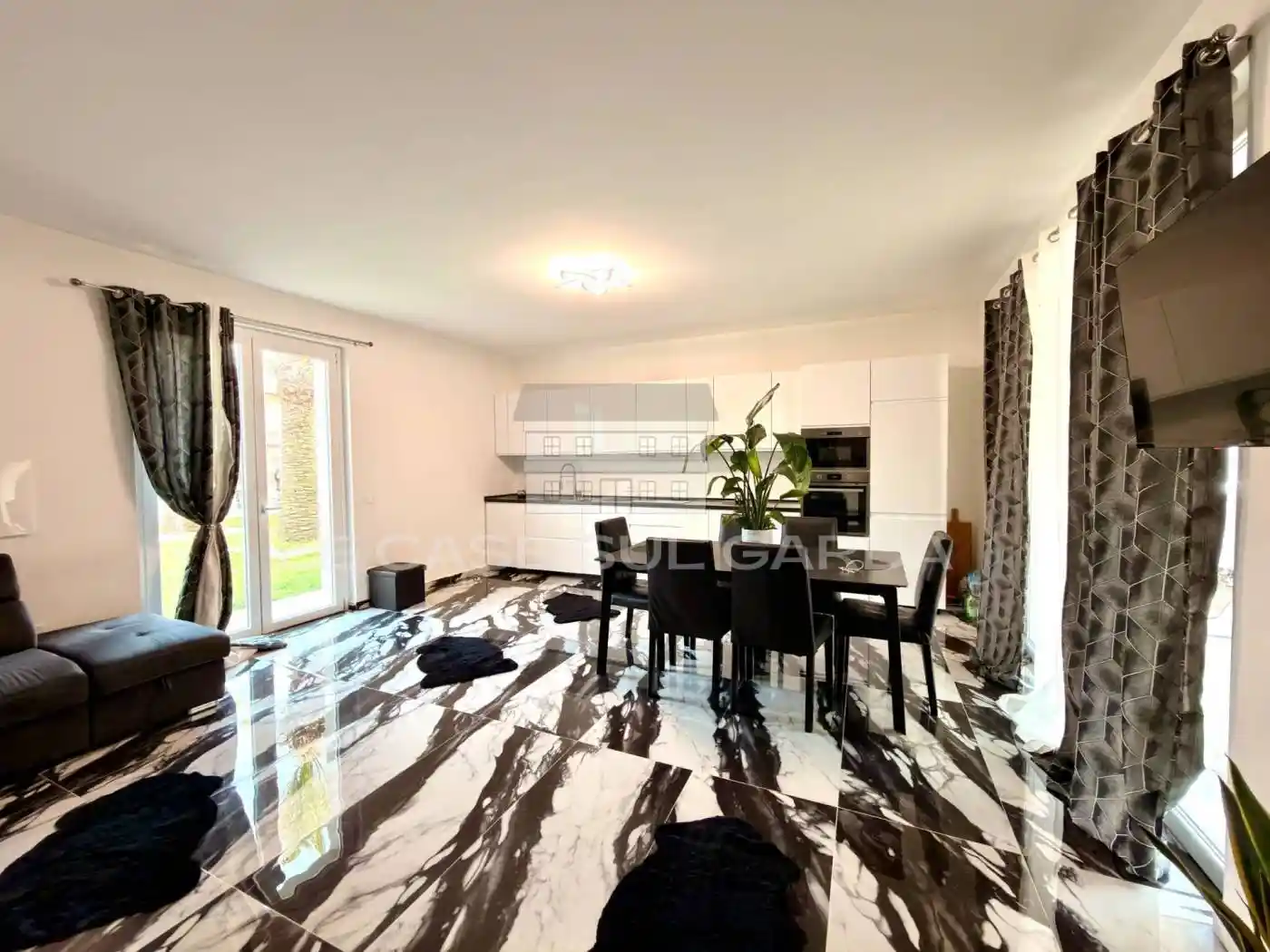 Villa in vendita a Lonato del Garda
