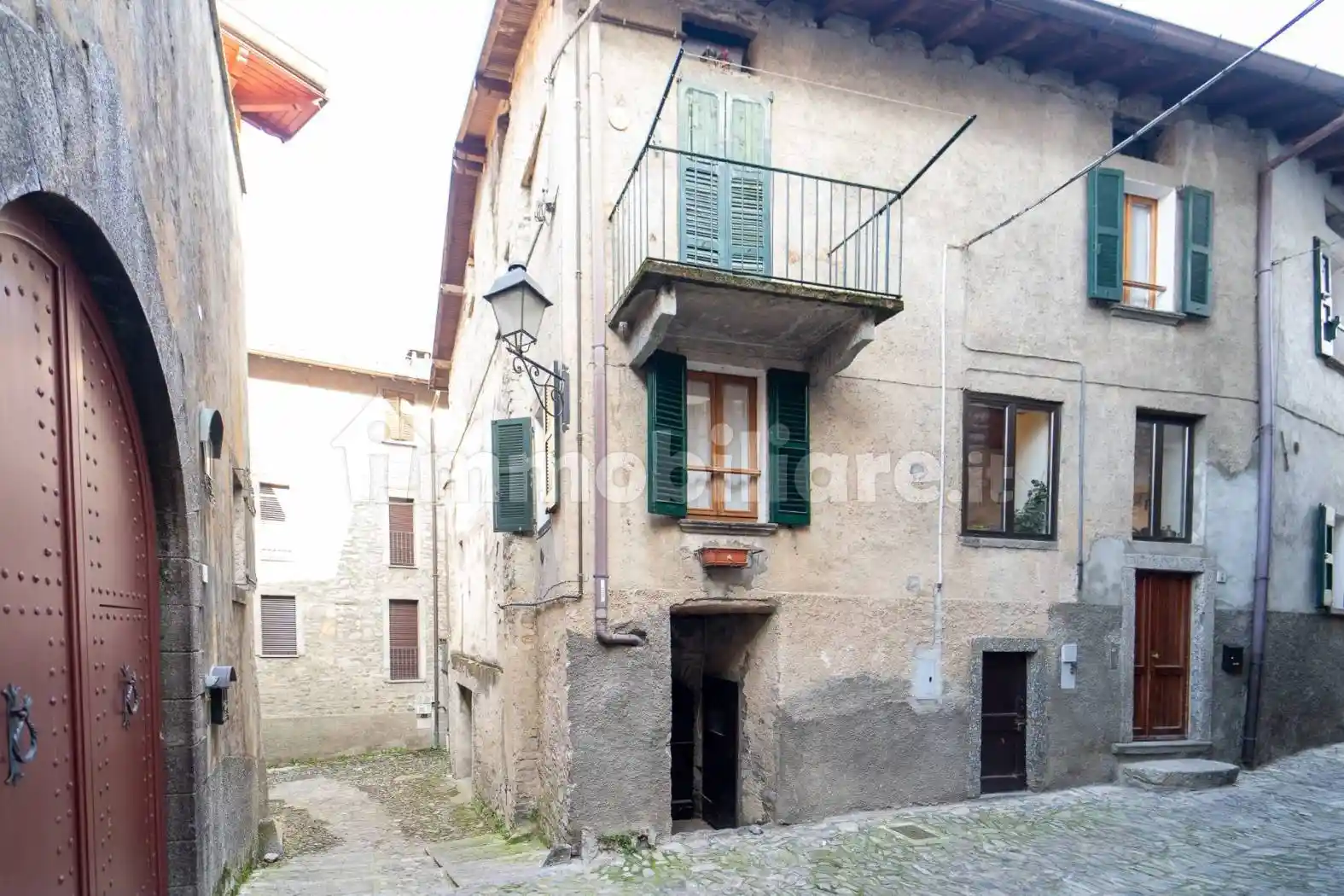 Casa indipendente in vendita a Faggeto Lario