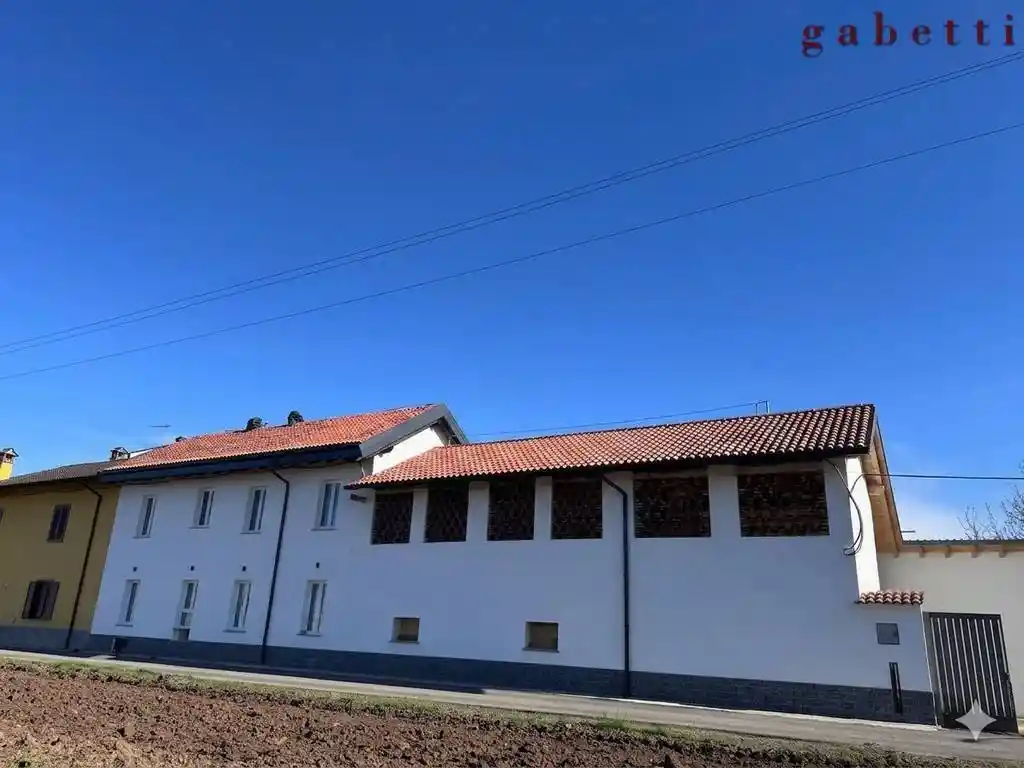 Casa indipendente in vendita a Magenta