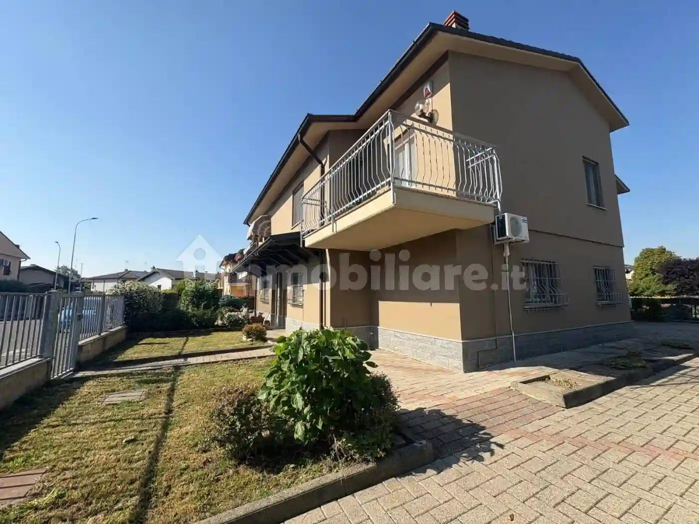 Villetta a schiera - foto 2