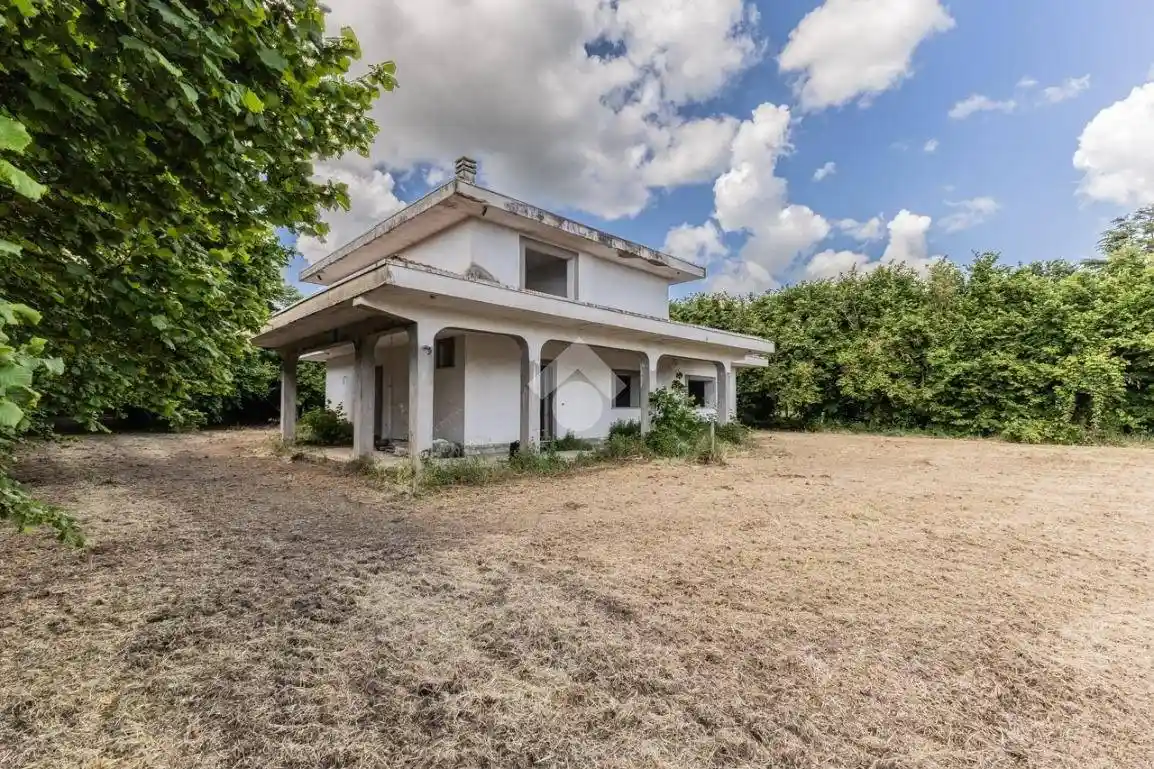 Villa in vendita a Bassano Romano