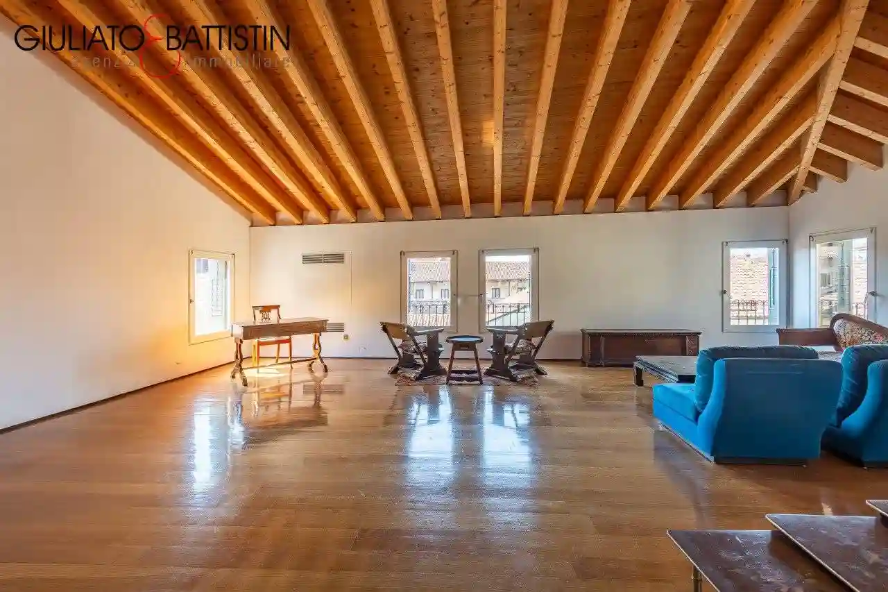 Loft - foto 4