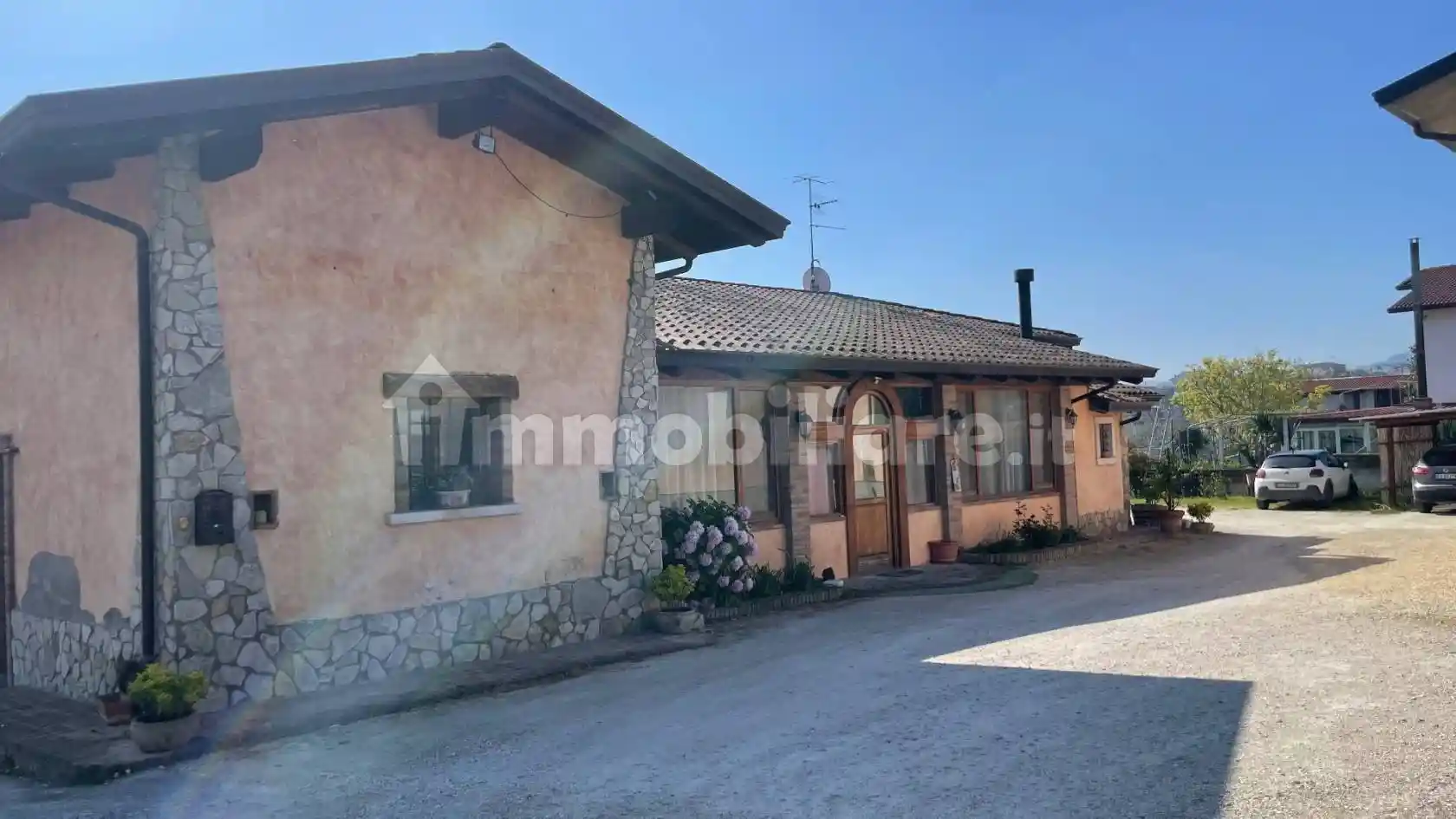 Casa indipendente in vendita a San Giorgio del Sannio