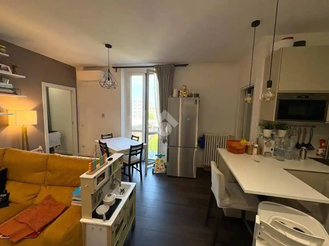 Appartamento in vendita a Monza