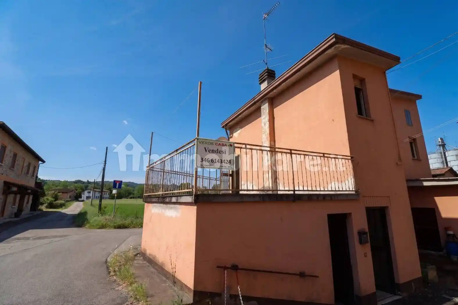 Villa in vendita a Castell'Arquato