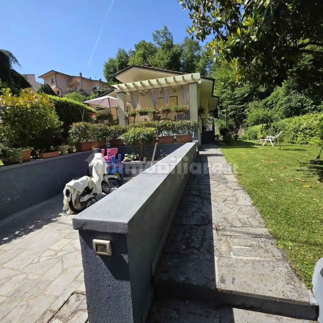 Villa in vendita a Pietrasanta