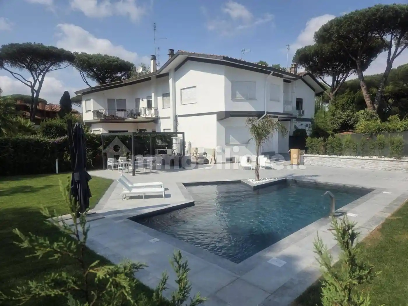 Villa in affitto a Roma