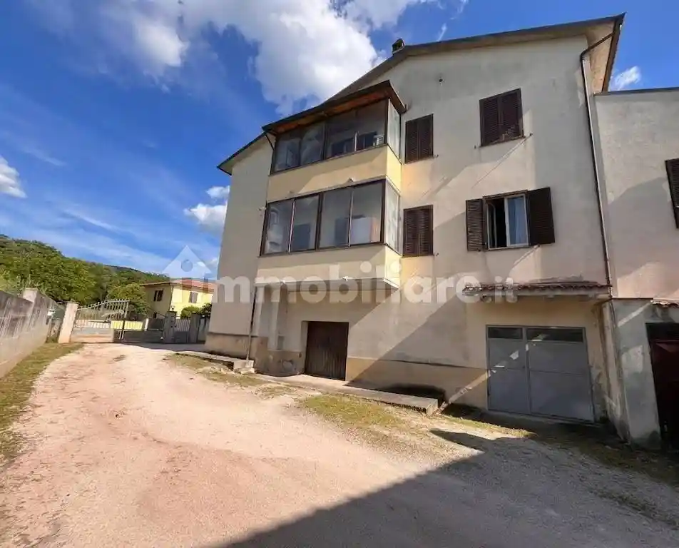 Appartamento in vendita a Foligno