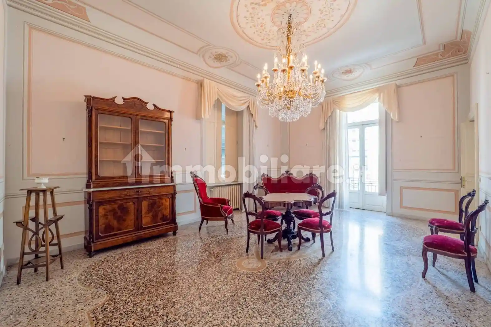 Appartamento in vendita a Savona
