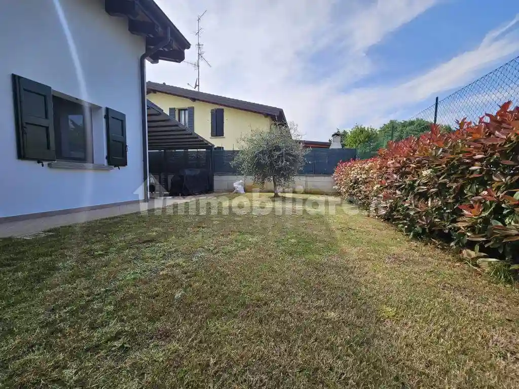 Villetta a schiera - foto 2