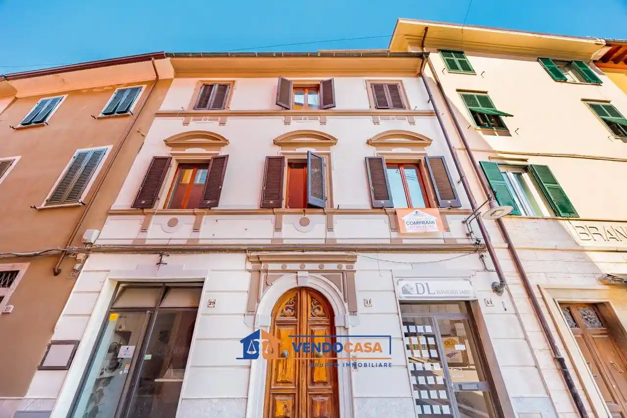 Appartamento in vendita a Massa