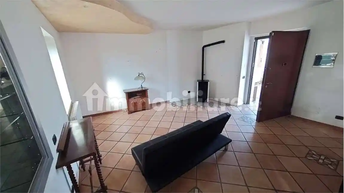 Casa indipendente in vendita a Villafranca di Verona