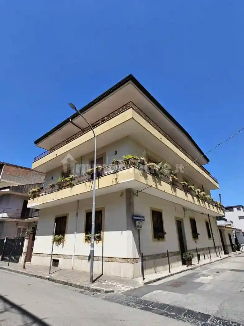Palazzo - Edificio - foto 2