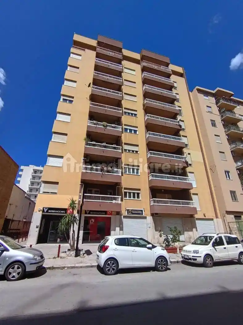 Appartamento in vendita a Palermo