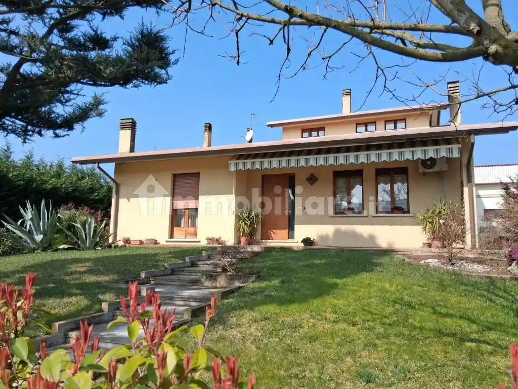 Villa in vendita a Orgiano