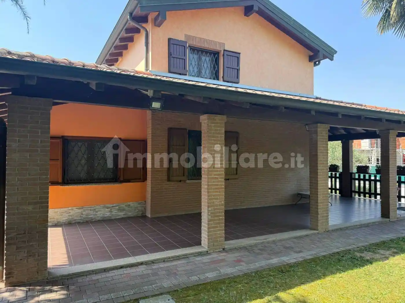 Villa in vendita a Castelnuovo Rangone