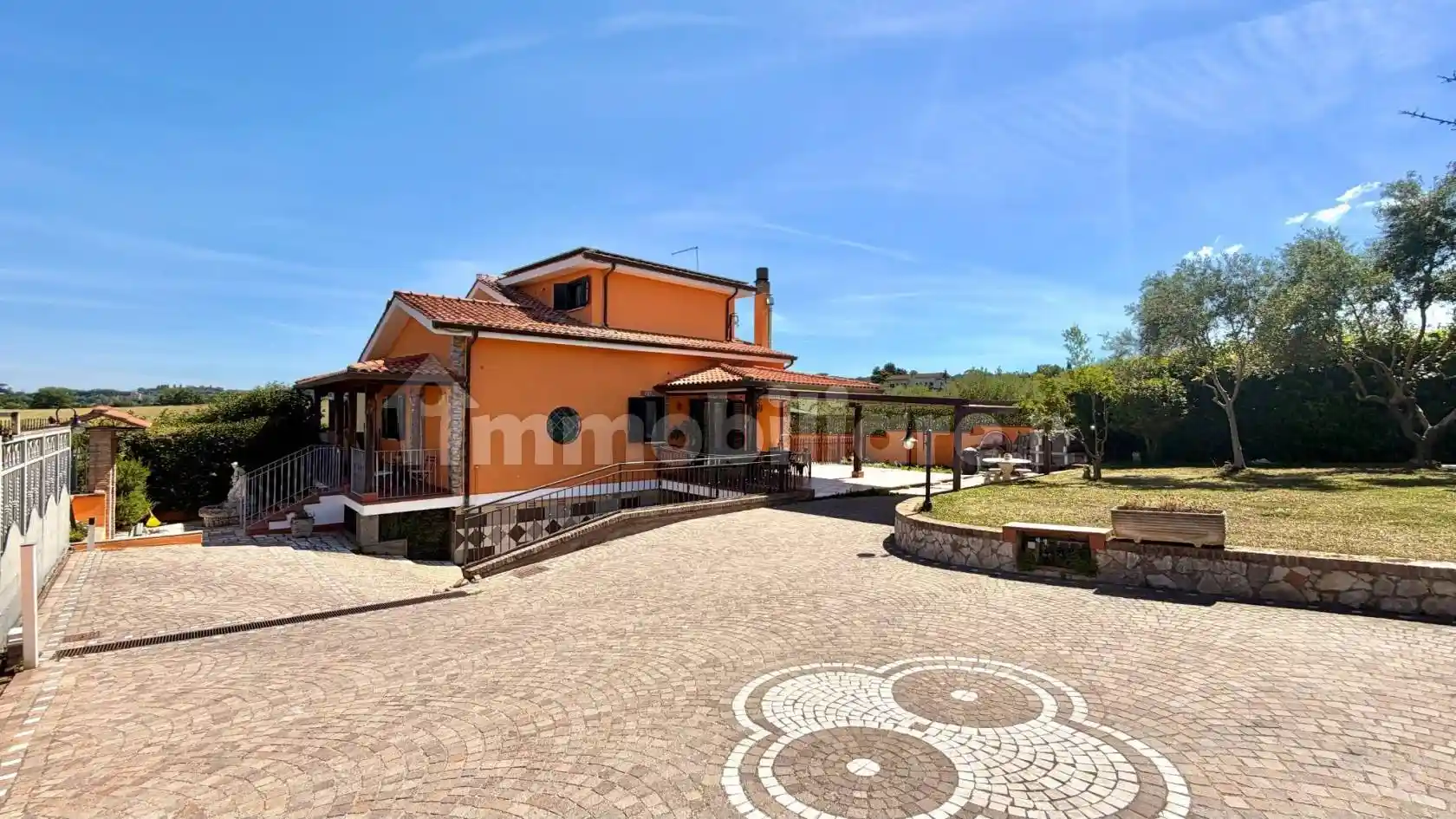 Villa in vendita a Ciampino