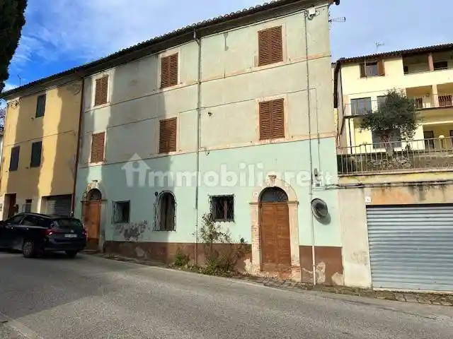 Casa indipendente in vendita a Castelbellino