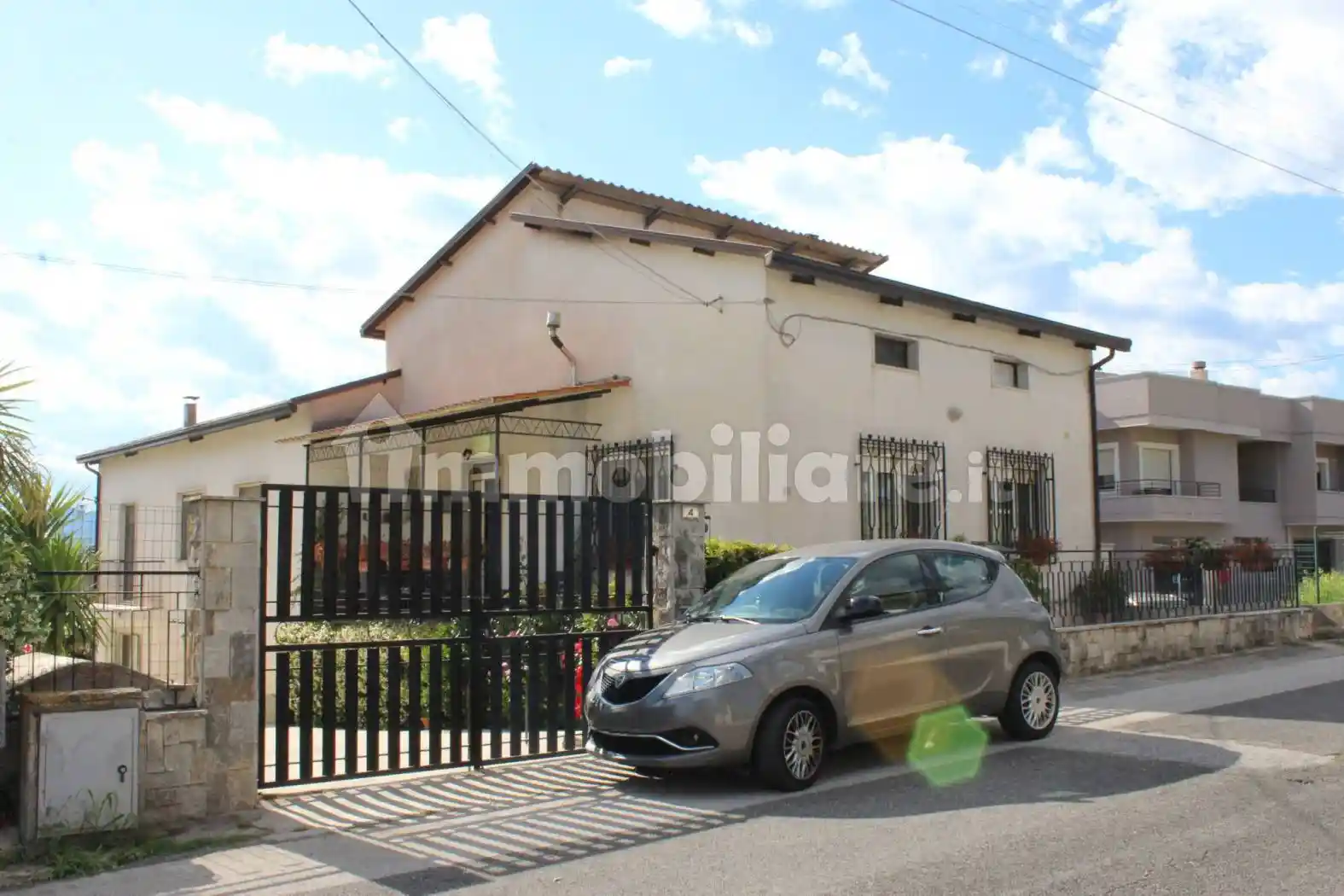 Villa in vendita a Cervaro