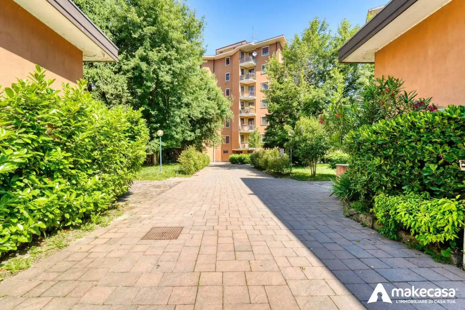 Appartamento in vendita a Trezzano sul Naviglio