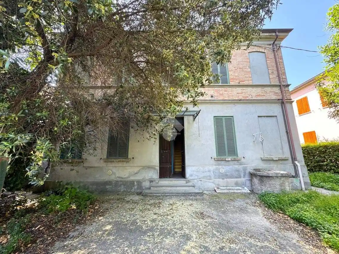 Appartamento in vendita a Forlì