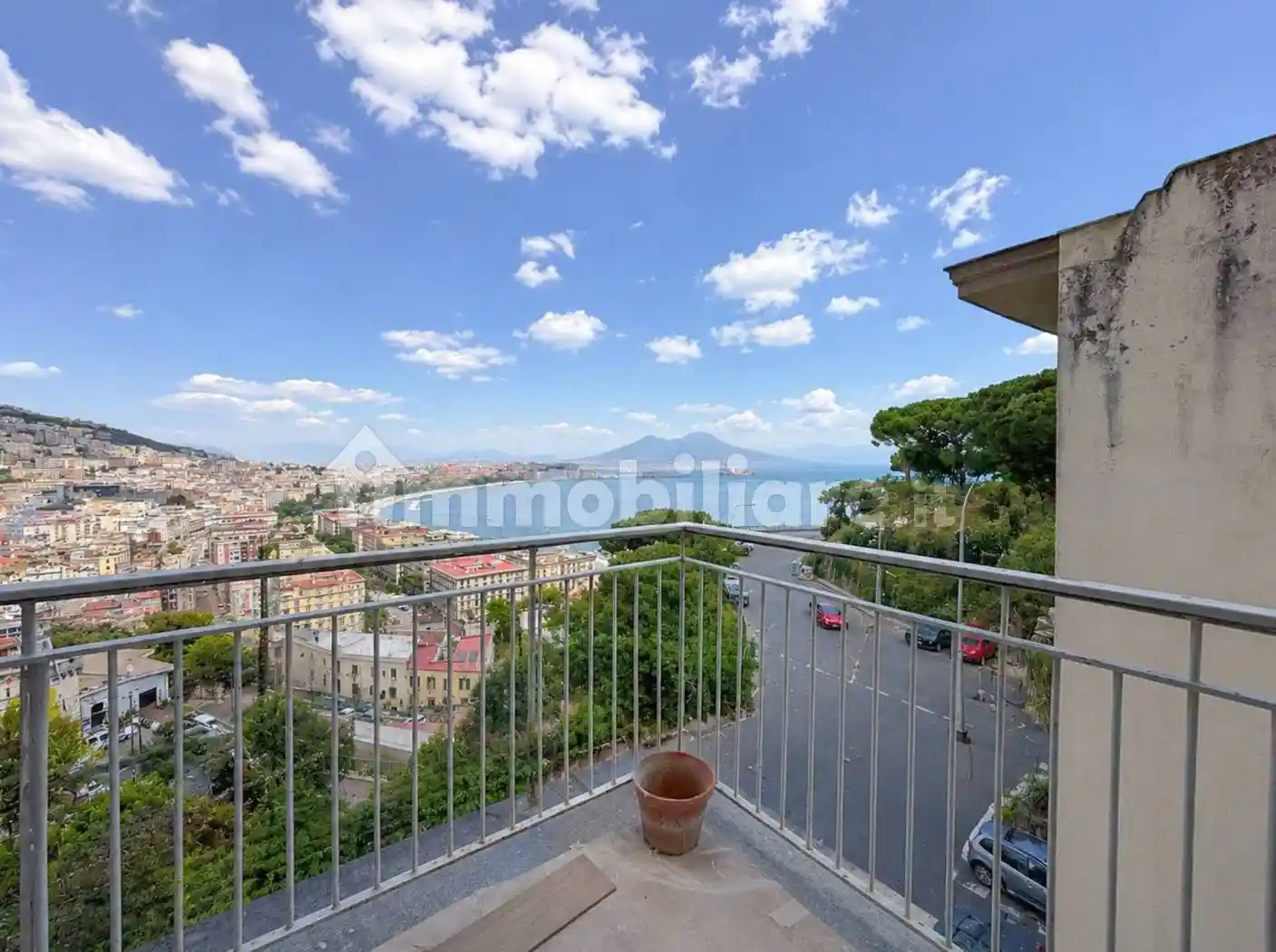Appartamento in vendita a Napoli