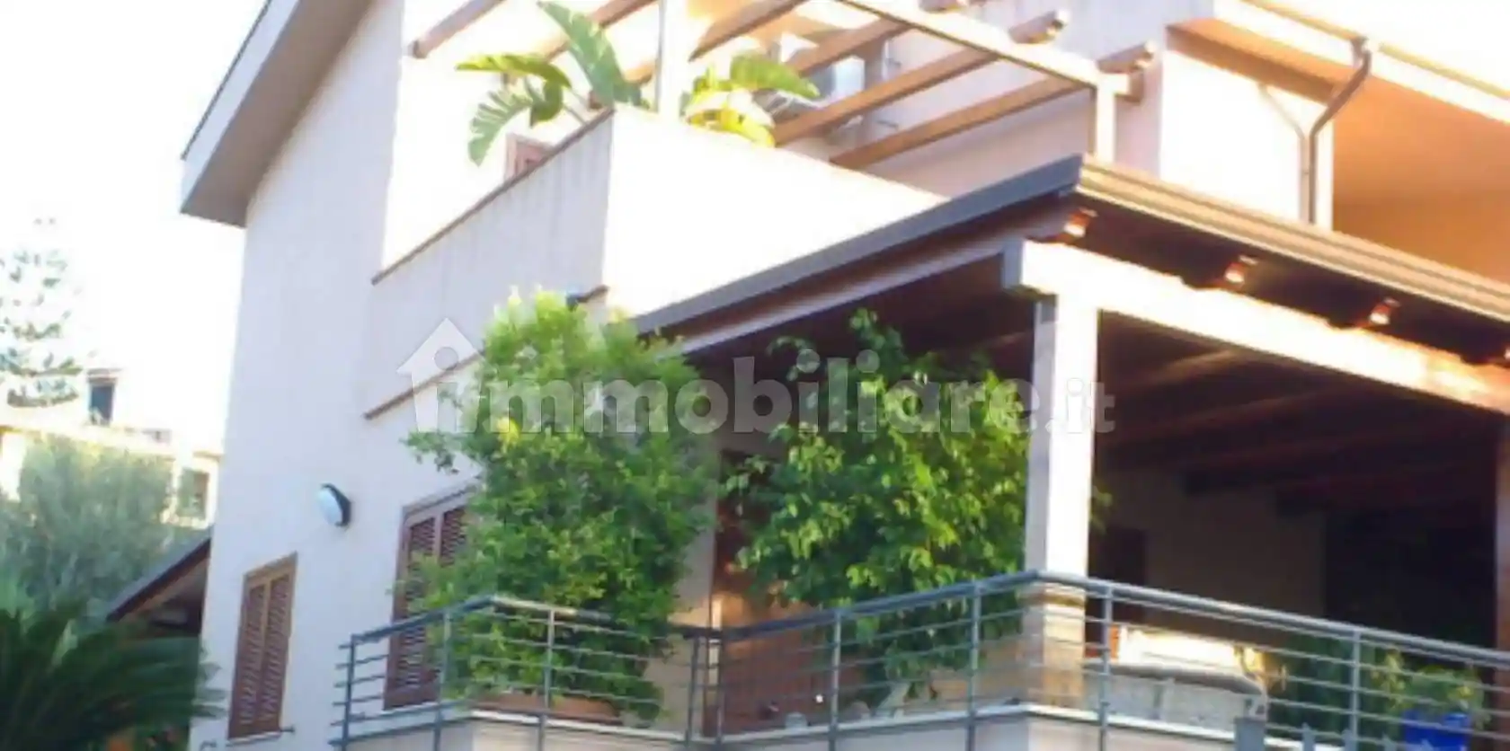 Villa in vendita a Altavilla Milicia