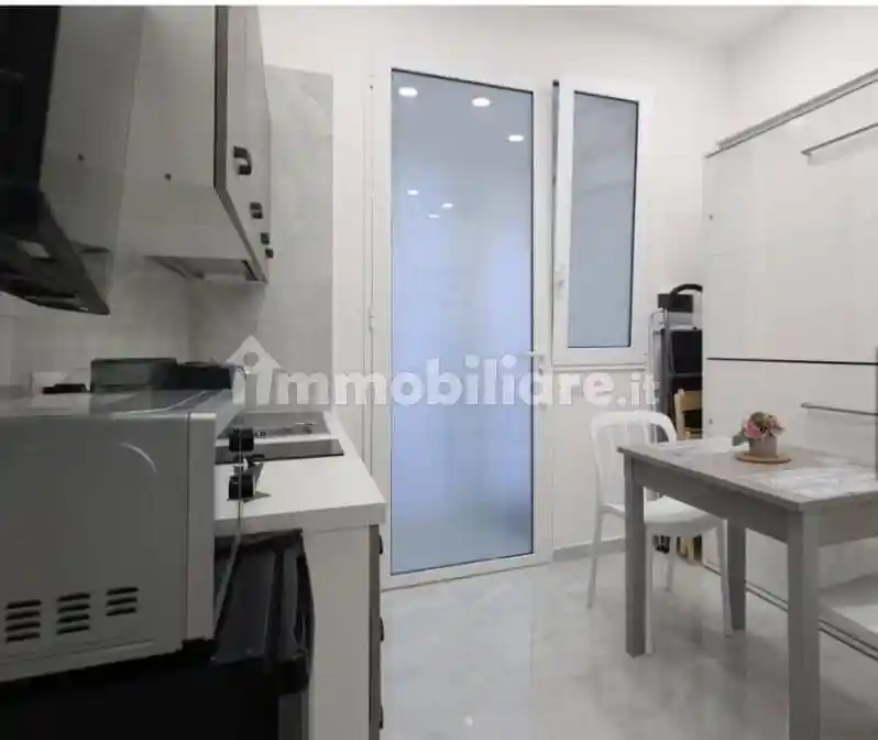 Appartamento in affitto a Napoli