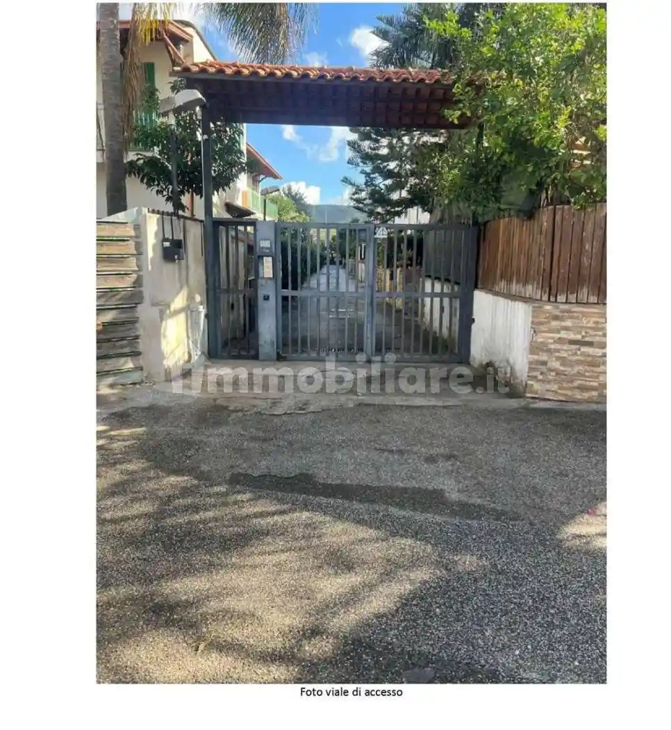 Villetta a schiera in vendita a Quarto