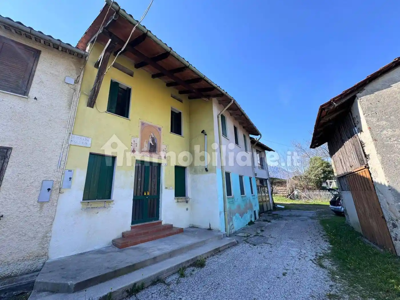 Palazzo - Edificio in vendita a Torrebelvicino