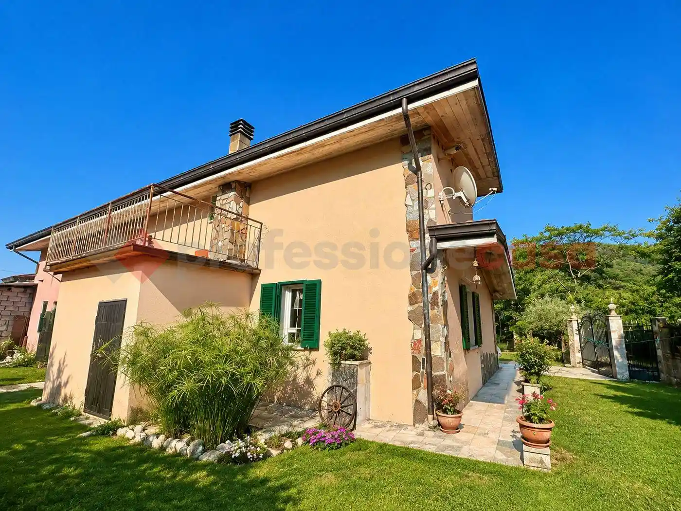 Villa in vendita a Montelanico