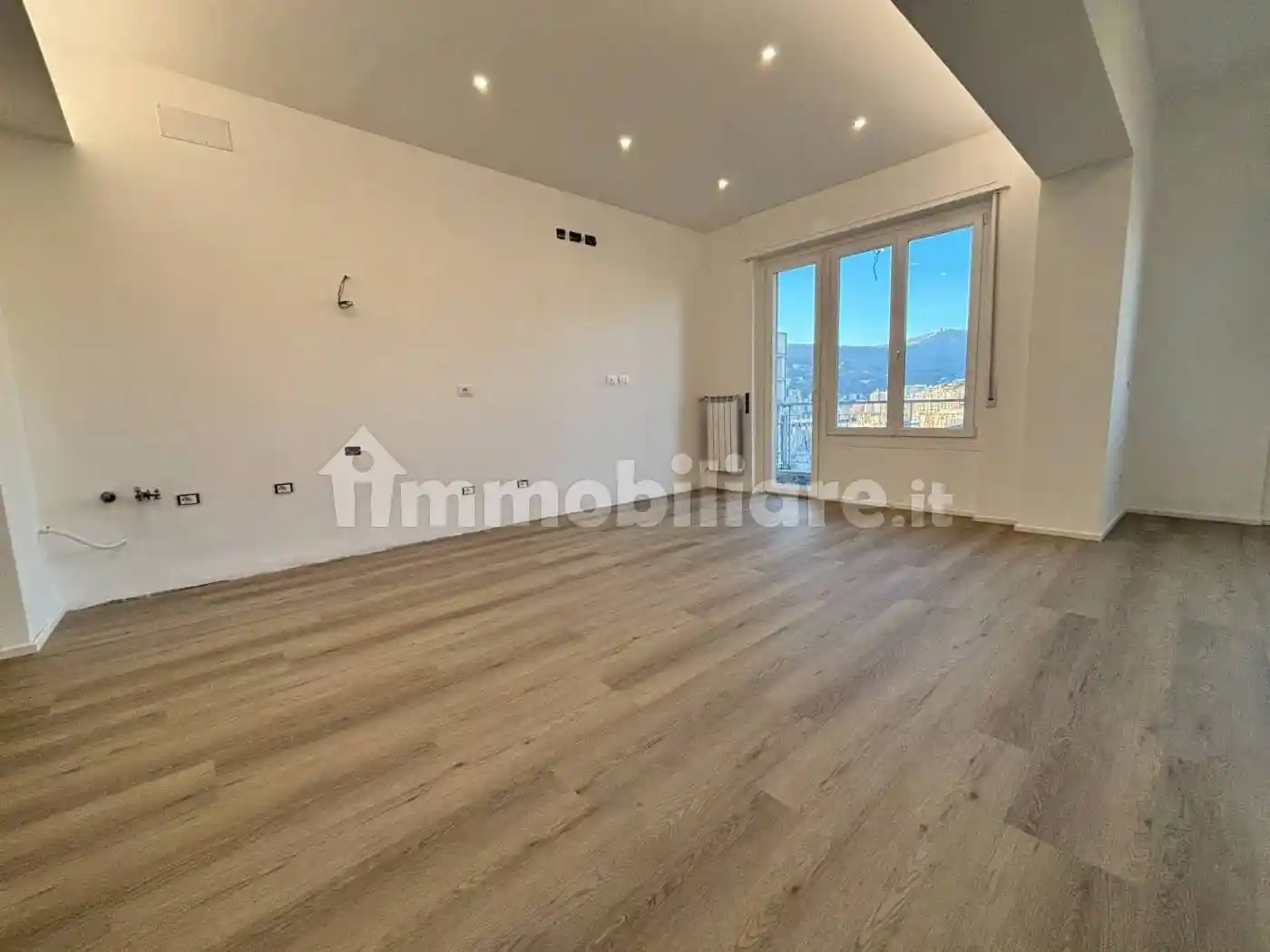 Appartamento in vendita a Genova
