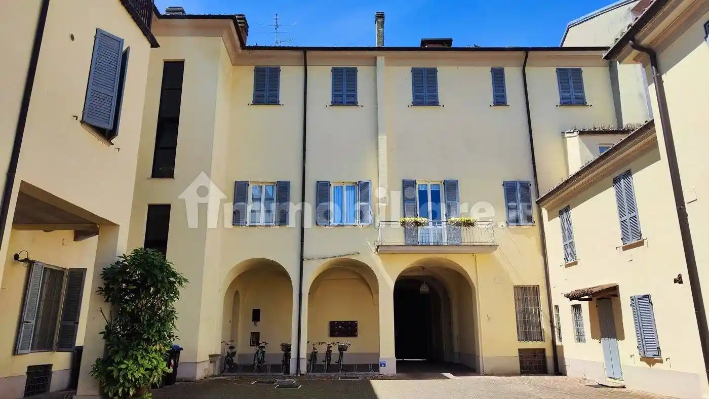 Appartamento in vendita a Piacenza
