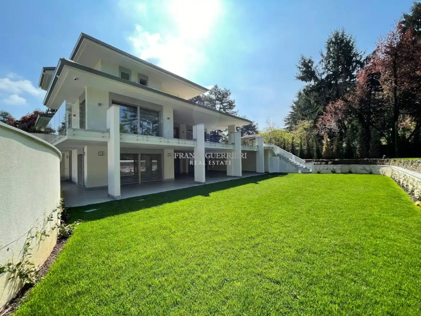 Villa in vendita a Casatenovo