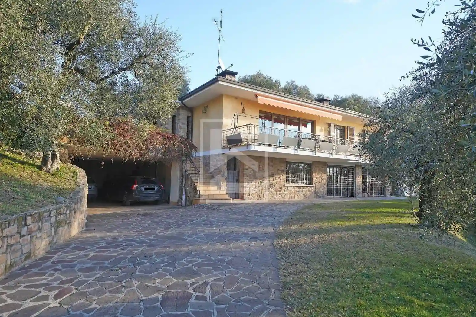 Villa - foto 2