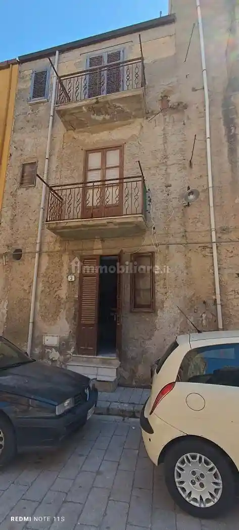 Casa indipendente in vendita a Campofelice di Roccella