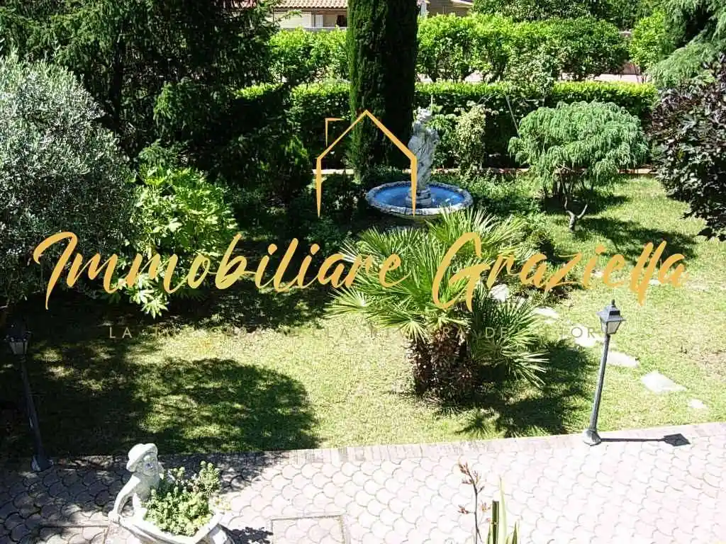Villa in vendita a Camporosso