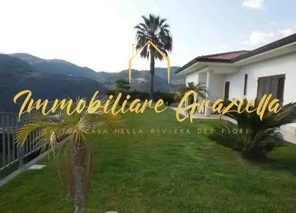 Villa in vendita a Camporosso