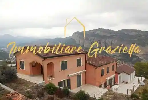 Villa in vendita a Ventimiglia