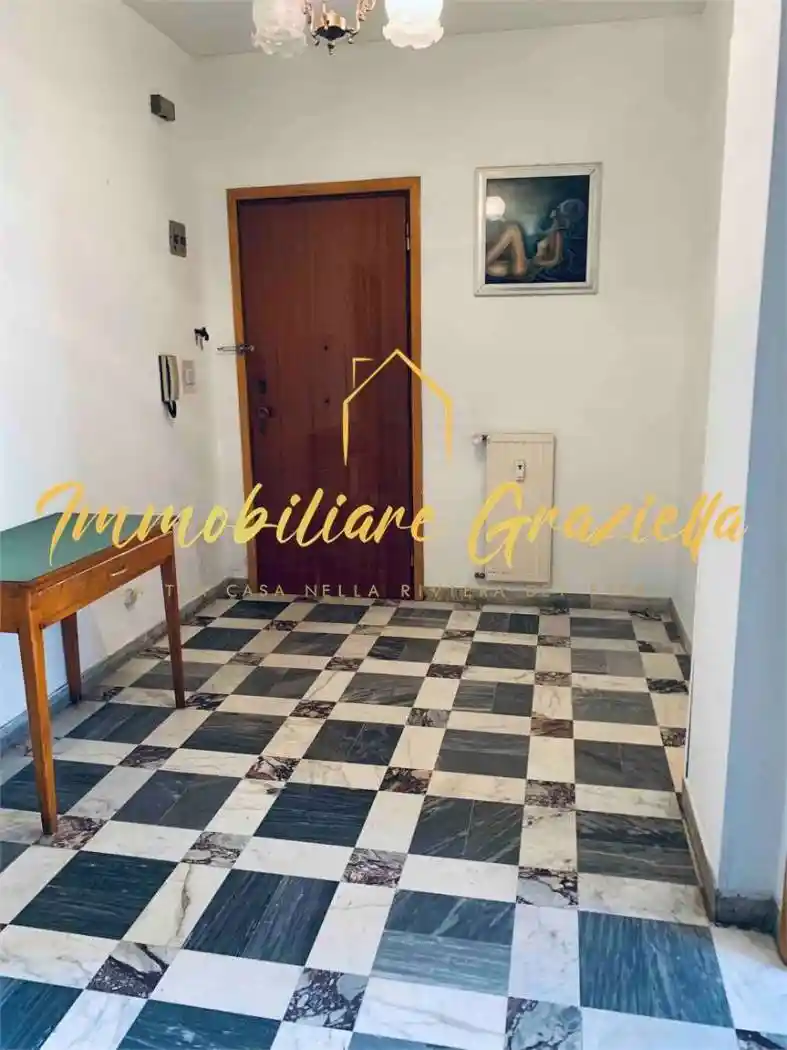 Appartamento in vendita a Vallecrosia