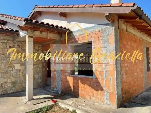 Villa in vendita a Bordighera