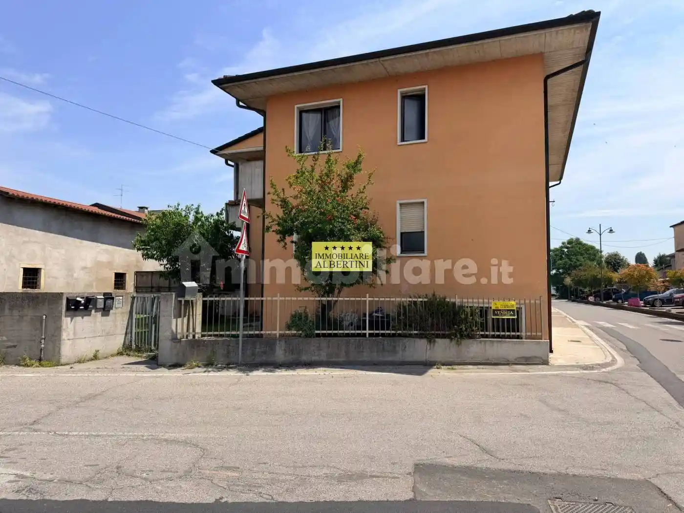 Appartamento in vendita a Castel d'Azzano