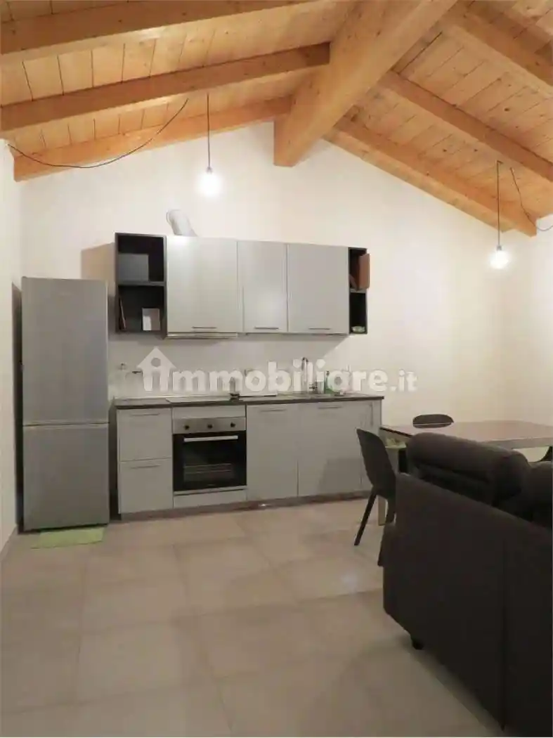 Appartamento in affitto a Como